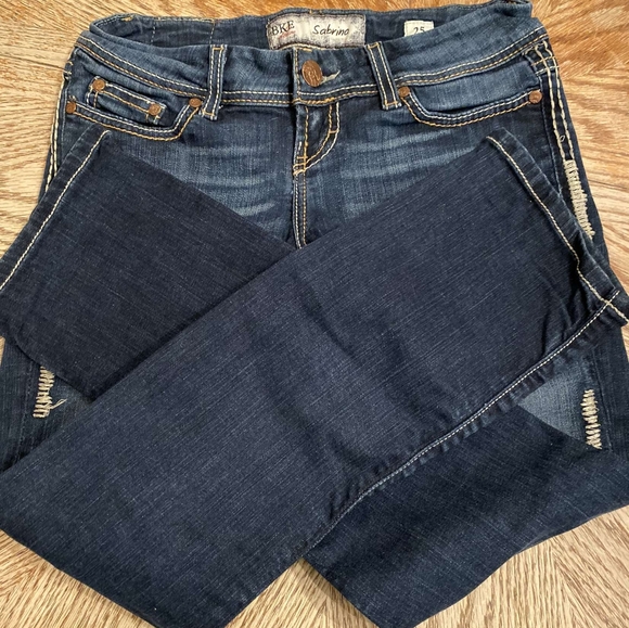 Bucket Jean's (Sabrina) - Picture 3 of 3